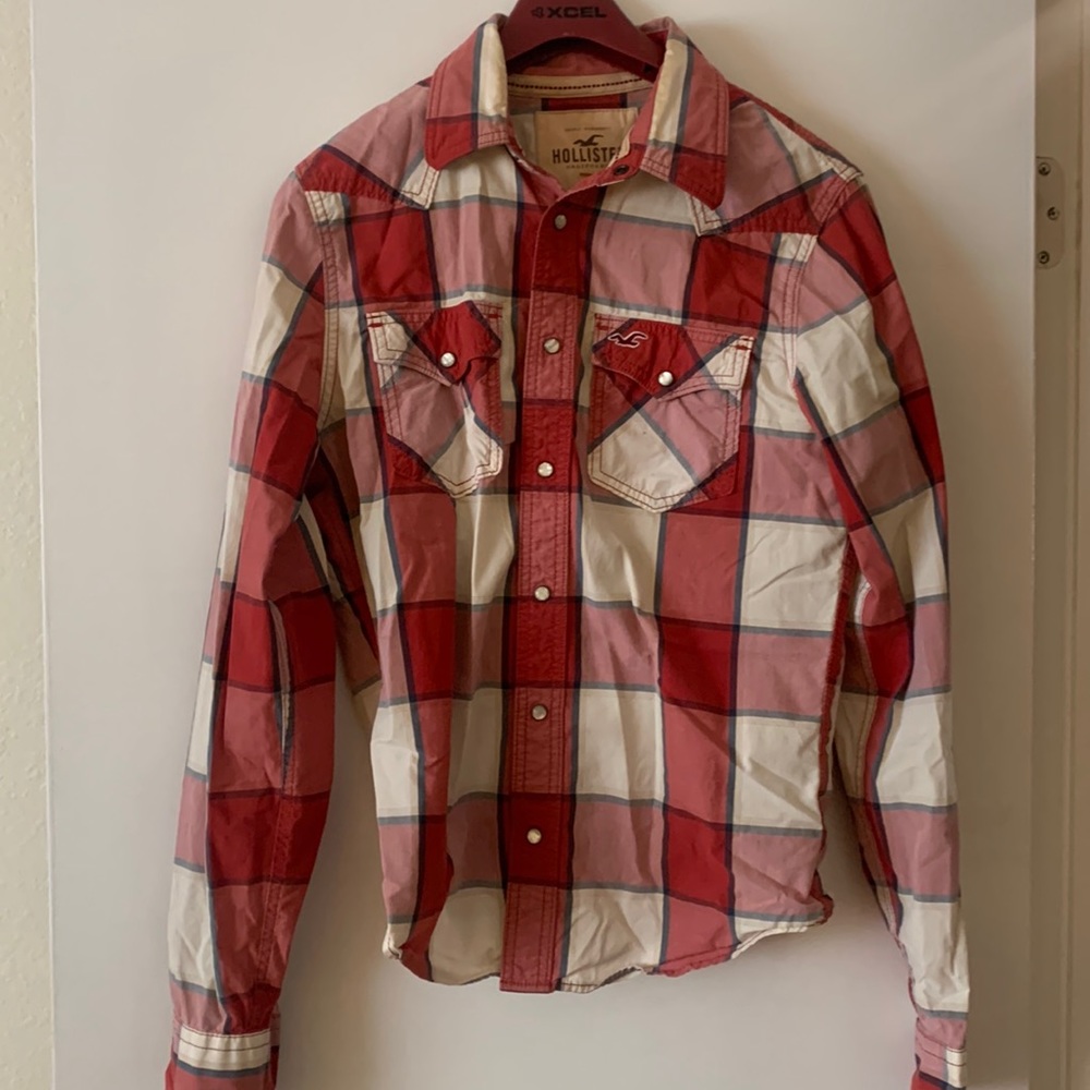 Long sleeve Hollister western pearl button shirt